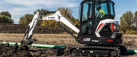 2009 bobcat 425 mini excavator|bobcat mini excavator size chart.